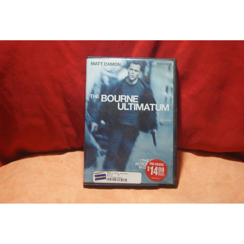 The Bourne Ultimatum (DVD, 2007, WS Screen) Blockbuster Matt Damon Hero/Hitman